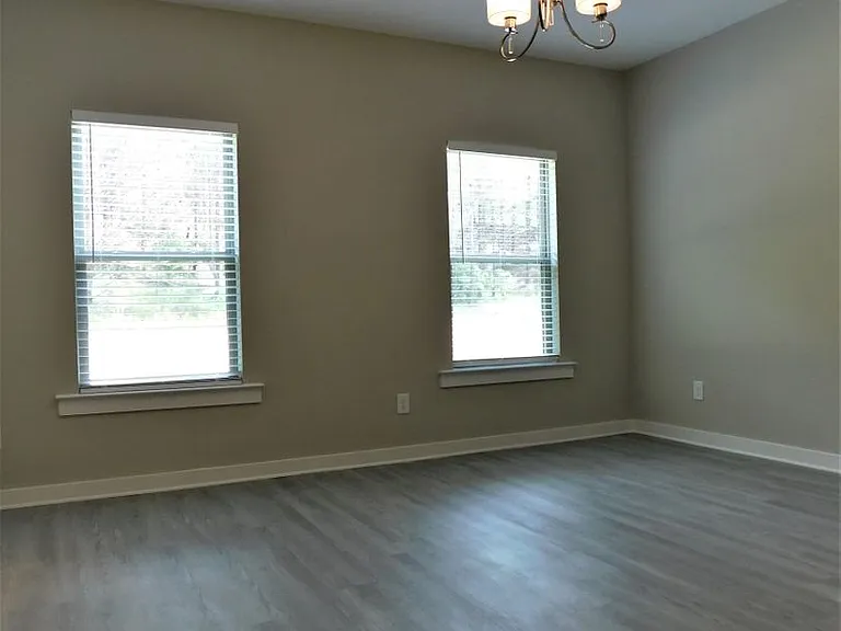 15537 Crimson Ridge Cir — Photo 12