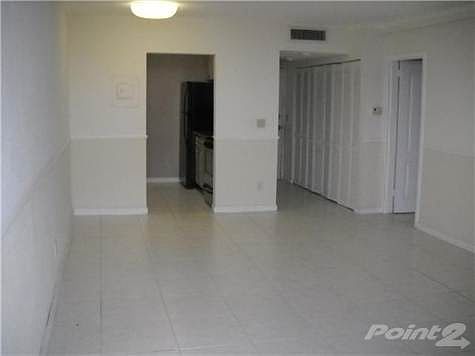 5th image of 2020 NE 135 St 707 #707