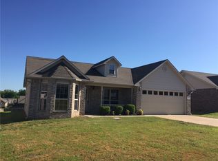 307 Bordeaux Cir, Fort Smith, AR 72908