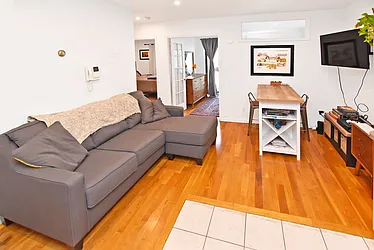 Rented by Ledvech Group