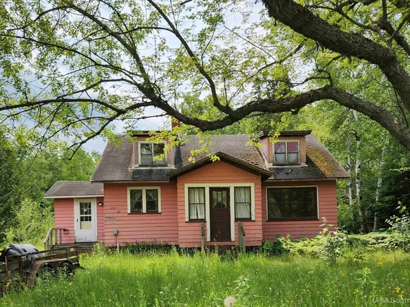 214 County Road 480 Hwy, Negaunee, MI 49866