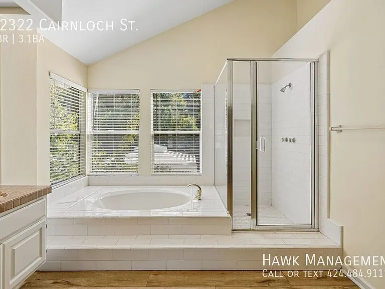 22322 Cairnloch St — Photo 42