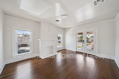 1435 S Peoria Ave Photo 1