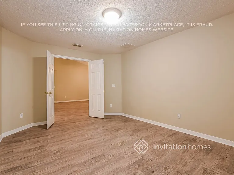 1511 Canopy Oaks Dr — Photo 13