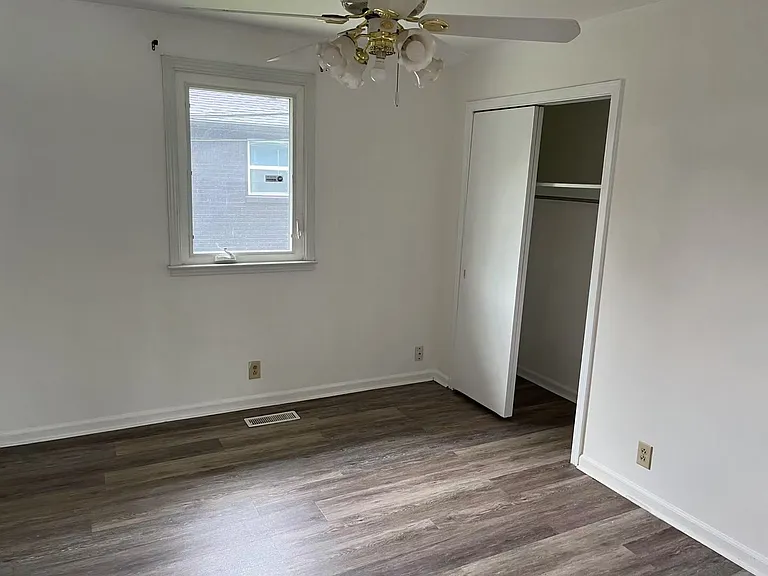 913 Shearor St — Photo 10