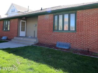 1413 N 33rd St #1, Lincoln, NE 68503