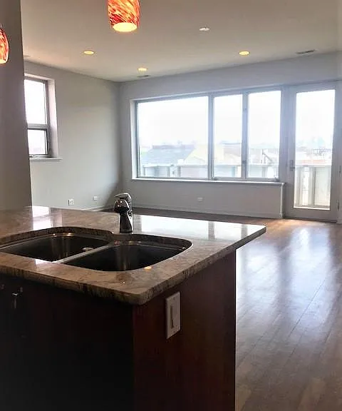 908 N Ashland Ave #3 — Photo 6