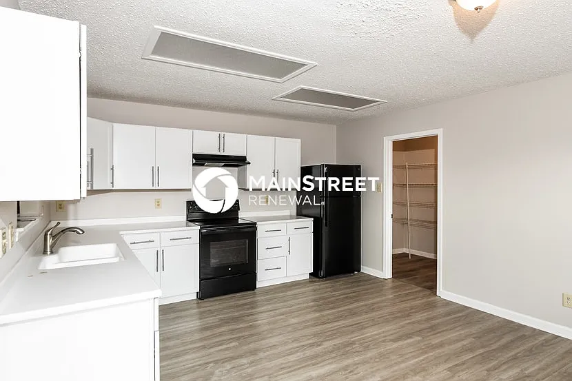 9919 Orange Blossom Trail — Photo 4