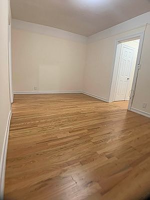 5th image of 10 Cooper St APT H