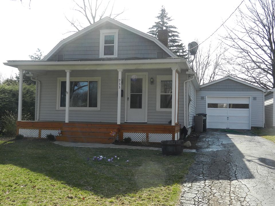 1st image of 933 Morris Ave