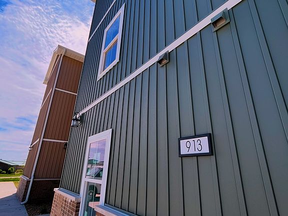 5th image of 913 Green Mill Rd #3