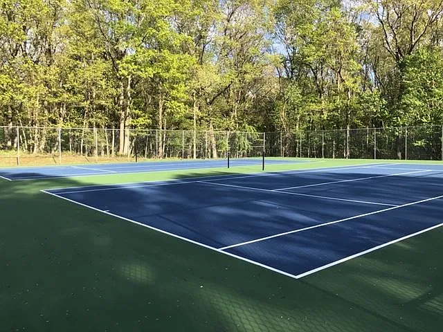380 McDowell Dr — Photo 14