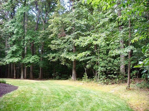 4th image of 8439 Lake Mist Way