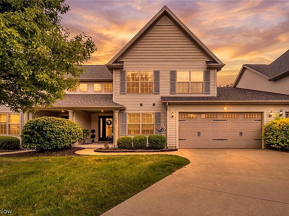 2nd image of 309 Lake Breeze Cv