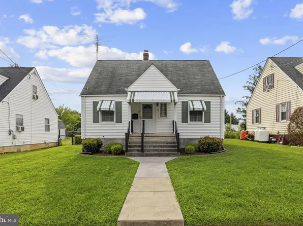 12 N Purcell Ave, Winchester, VA 22601