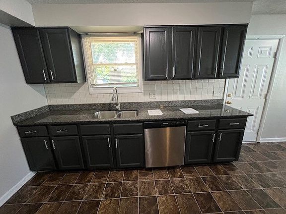 5th image of 7171 E 45th St