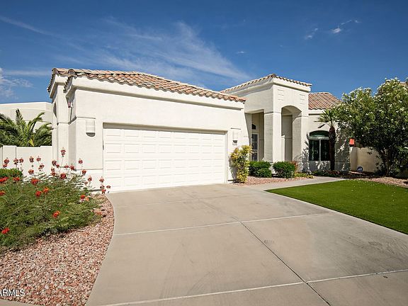 2nd image of 9158 N 115th Pl