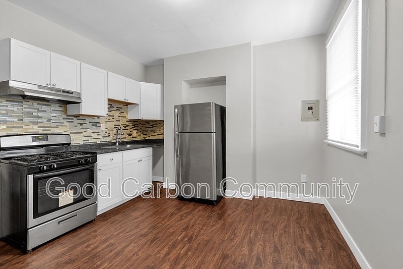 1st image of 1073 Grant St APT 25