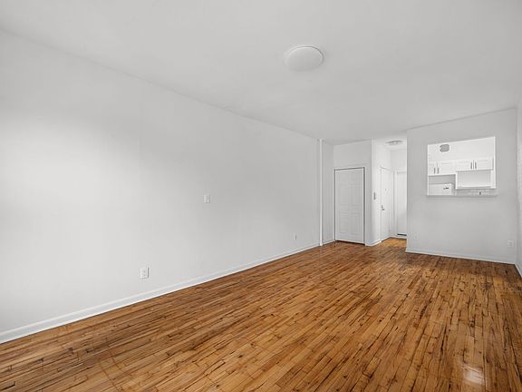2nd image of 1105 1st Ave APT 5