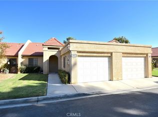 19042 Cedar Dr, Apple Valley, CA 92308