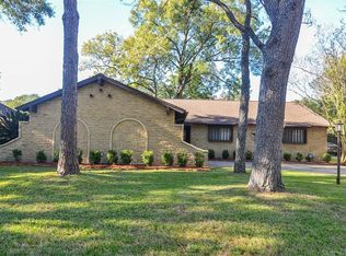2223 Elmgate Dr, Houston, TX 77080
