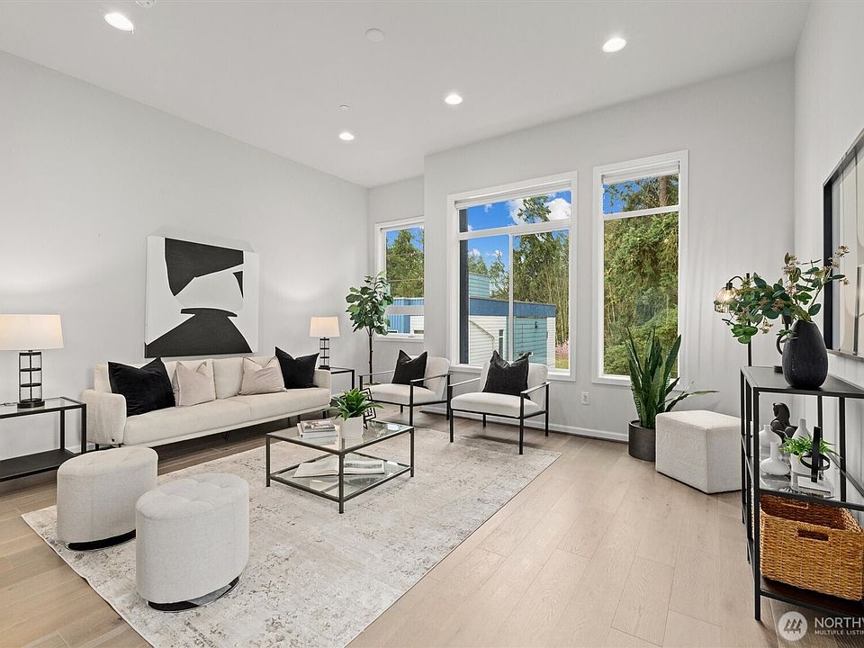 1st image of 7629 NE 122nd Court #1