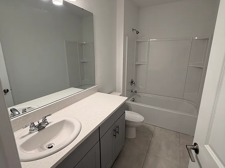 4438 Petunia St — Photo 11