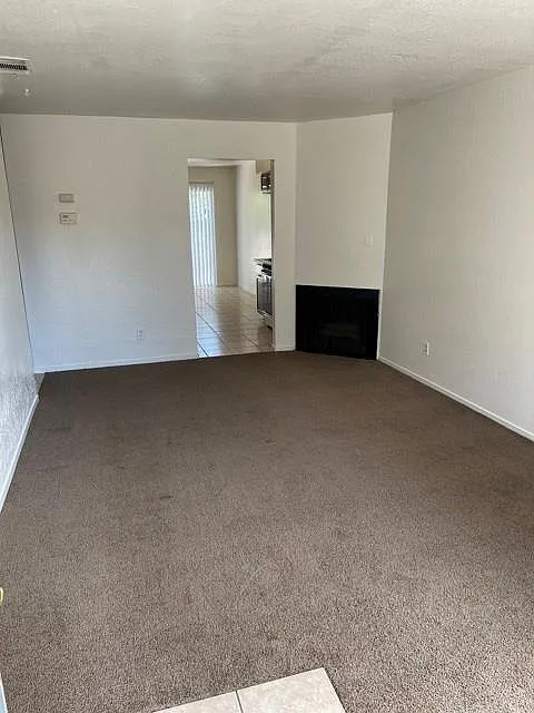 Building Photo - 461 Minnewawa Ave #101