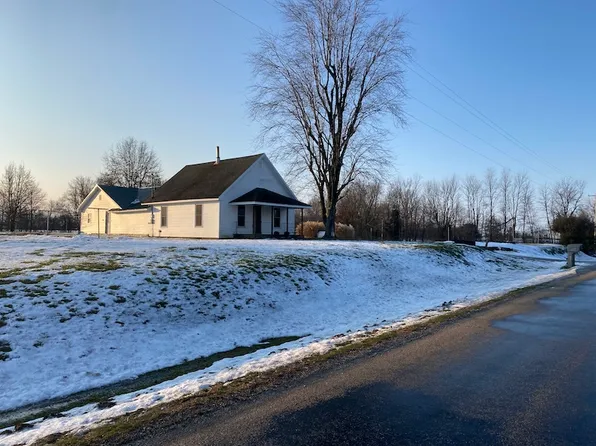 3229 E 1450th Ave, Oblong, IL 62449