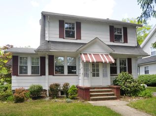 2 Cliff St, Verona, NJ 07044