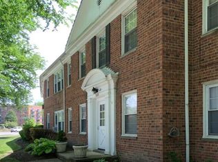 3680 Norwood Rd #15, Beachwood, OH 44122