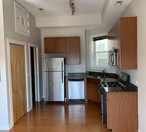 5th image of 2401 N Clybourn Ave #2407-4F162