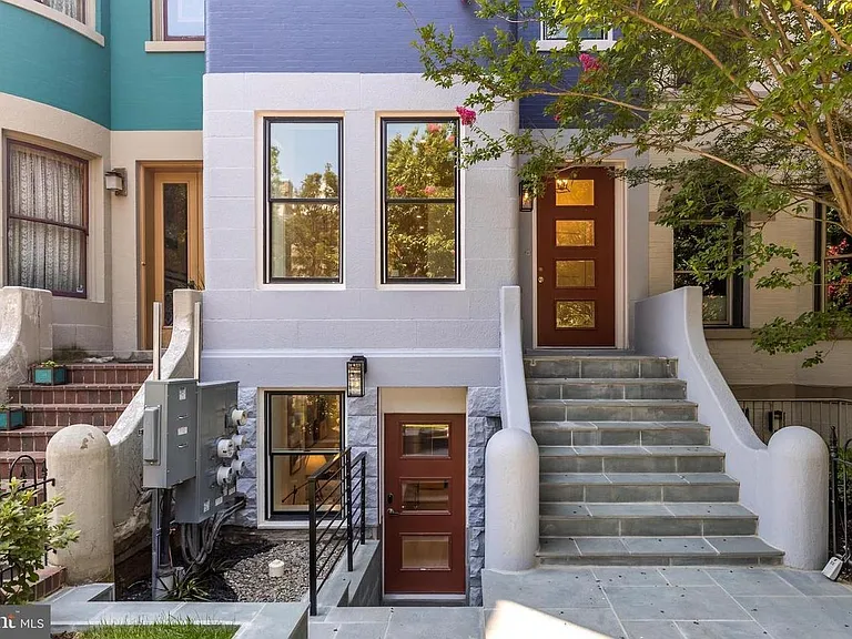 1318 Kenyon St NW — Photo 15