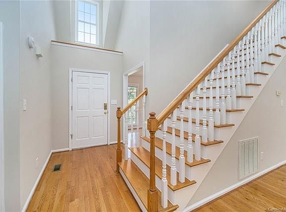 5th image of 2515 Laver Ct