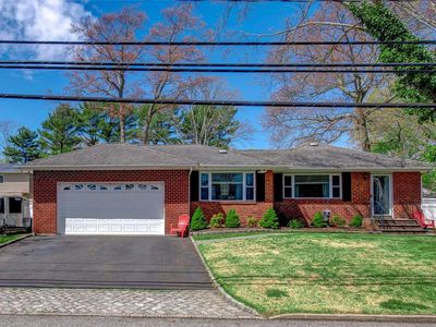 2302 Pond Road, Ronkonkoma, NY, 11779