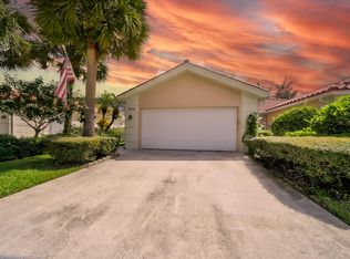 2708 Livingston Ln, West Palm Beach, FL 33411