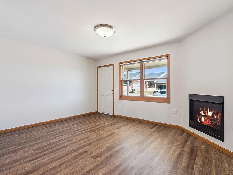 Westgate Residence Townhomes — Photo 7