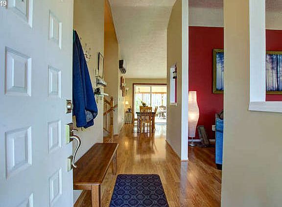 4th image of 2817 NE 157th St