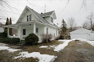 1st image of 220 Newburn Dr