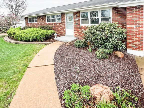 3rd image of 6022 Willow Bend Dr