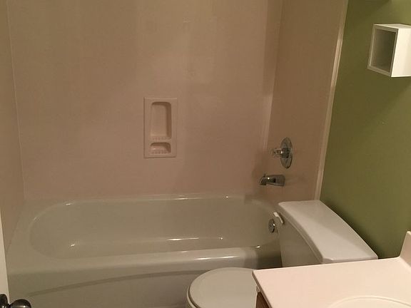 5th image of 1665 Farkleberry Dr