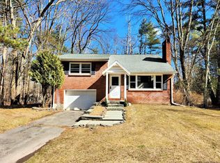 26 Arnold Dr, Hurley, NY 12498