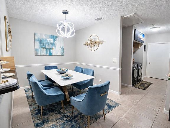 3rd image of 9846 Kamena Cir