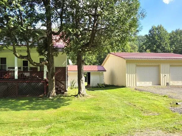 228 Rod & Gun Club Rd, Davidsville, PA 15928