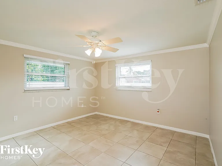 6719 Overlook Dr — Photo 7