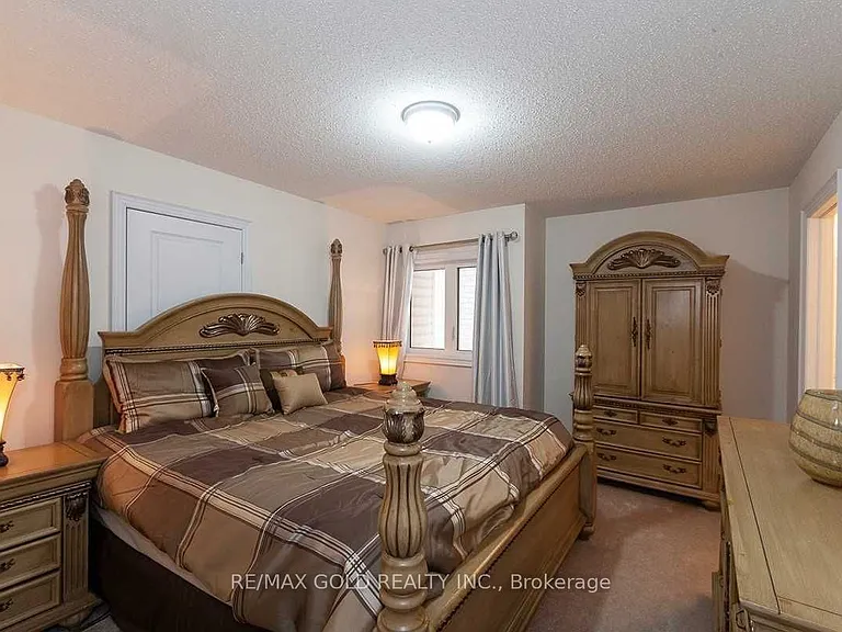 16 Valleyway Dr — Photo 21