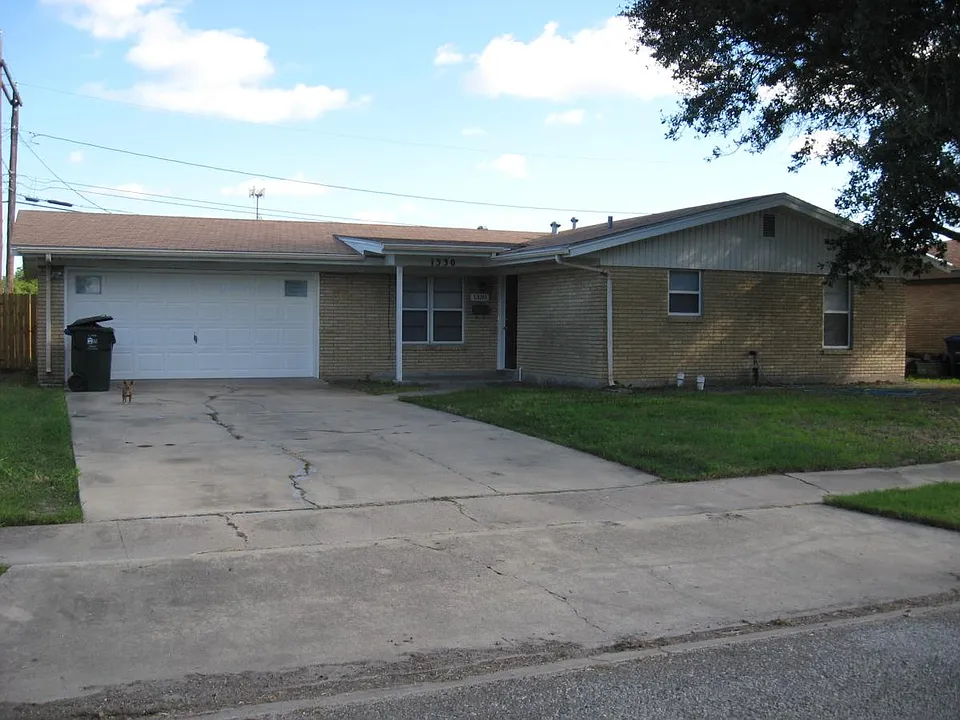 1330 Prince Dr