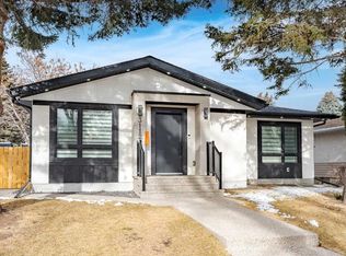 3112 SW Brentwood Blvd NW, Calgary, AB T2L 1J8