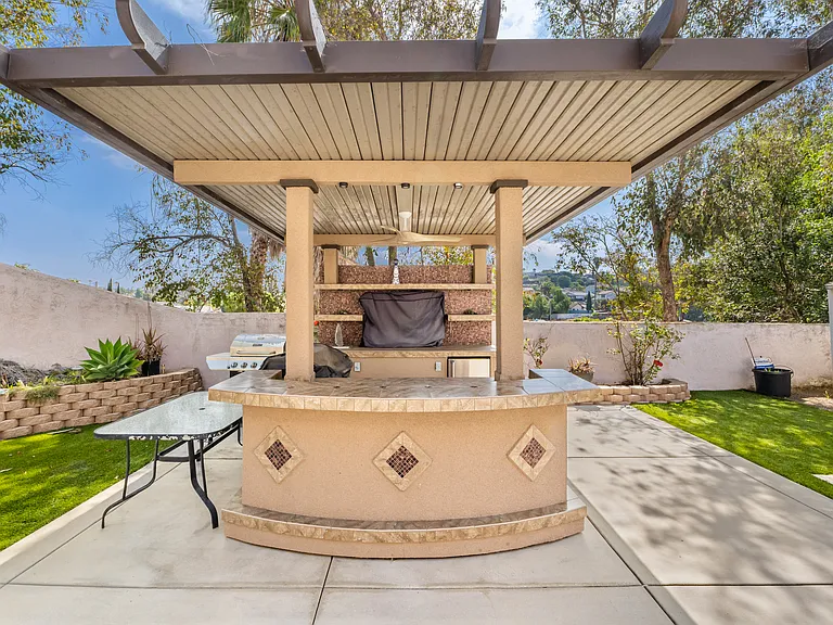 833 Joanna Dr — Photo 30