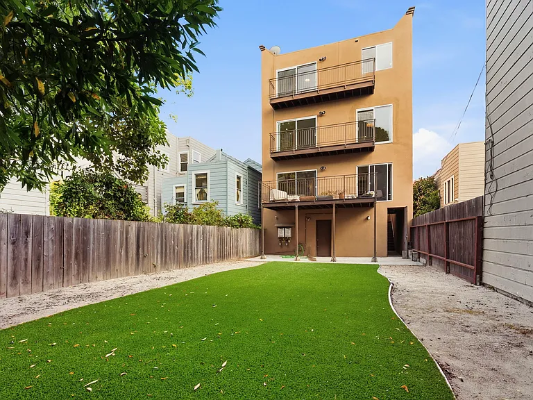 1924 Filbert St #2 — Photo 45